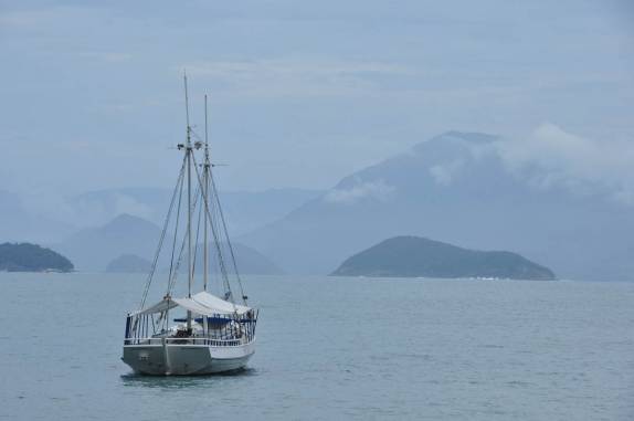 Picinguaba e a Serra do Mar, no litoral norte de São Paulo